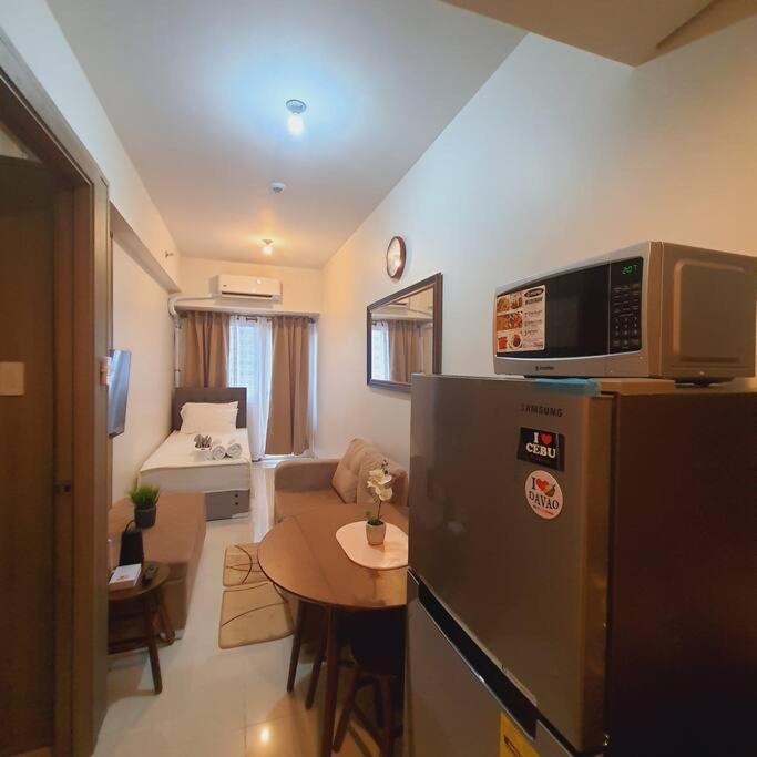 Smdc Coast Residences Lovely Fully-Furnished 1 Bedroom Condo With Pool Манила Экстерьер фото
