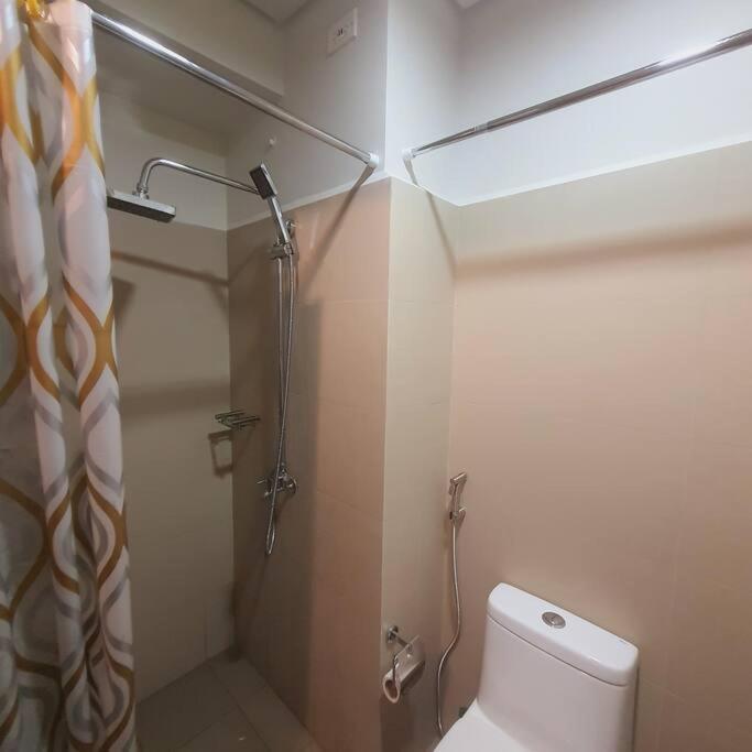 Smdc Coast Residences Lovely Fully-Furnished 1 Bedroom Condo With Pool Манила Экстерьер фото